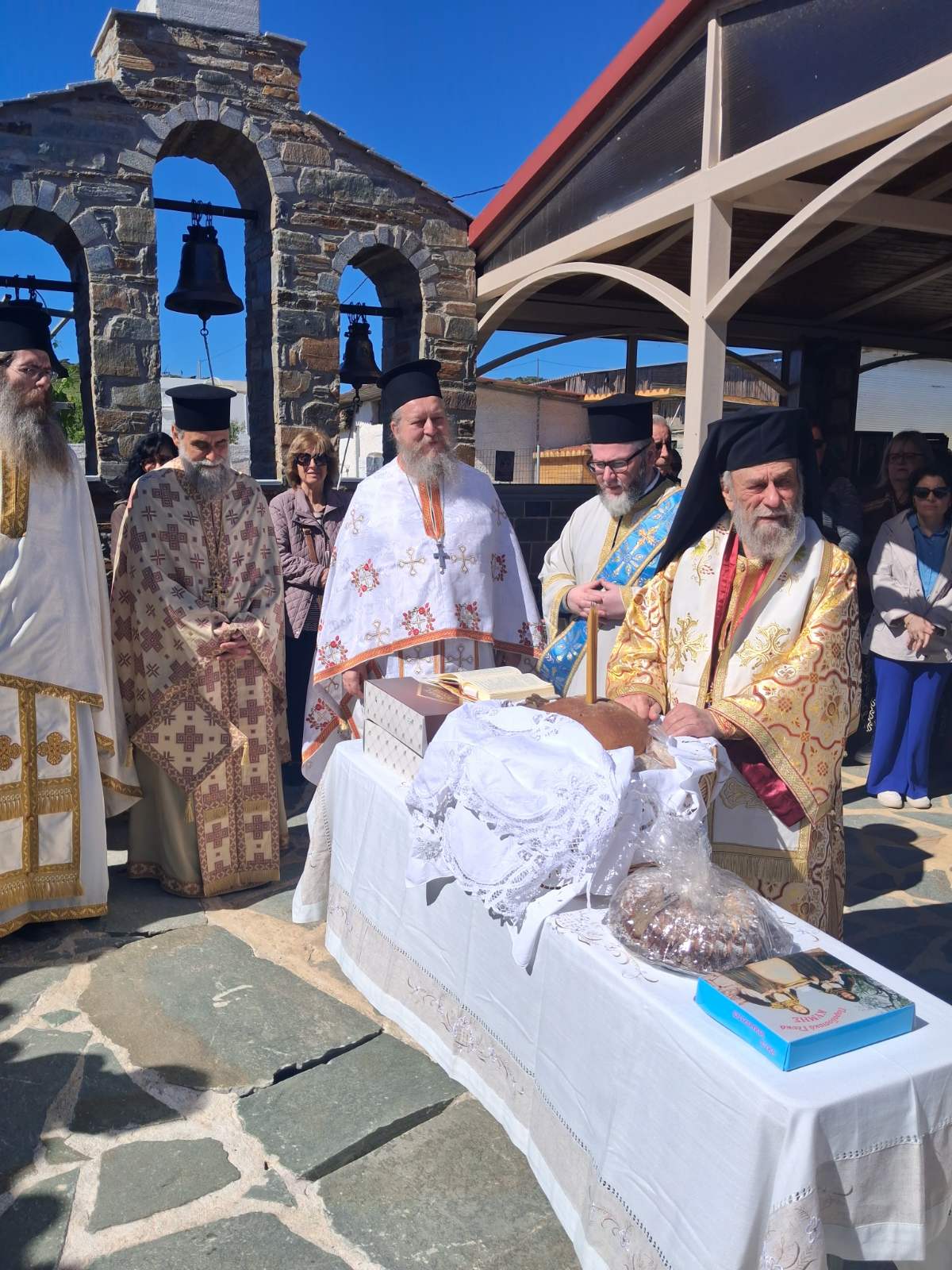 Πάνδημη Αρχιερατική Θεία Λειτουργία main image