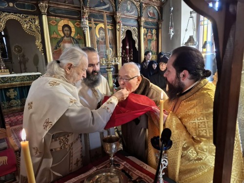 Η Θ. Λειτουργία του Αγίου Ιακώβου του Αδελφοθέου στην Ι.Μ. Μεταμορφώσεως του Σωτήρος Κύμης gallery image 10