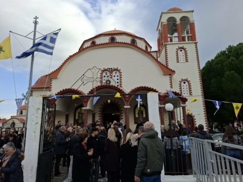 Θεοφάνεια στη Μητρόπολή μας gallery image 6