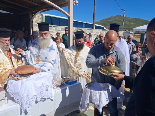 Πάνδημη Αρχιερατική Θεία Λειτουργία gallery image 62