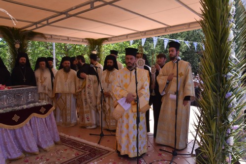Αρχιερατικό Συλλείτουργο και Λιτανεία σκηνώματος επί τη εορτεί του Αγίου Ιωάννου του Ρώσου gallery image 58